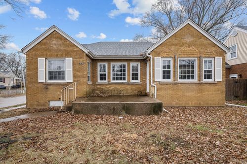 1838 37th St, Rock Island, IL, 61201-4815 | Card Image