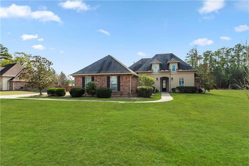402 Long Lake Dr, Covington, LA, 70435-0246 | Card Image