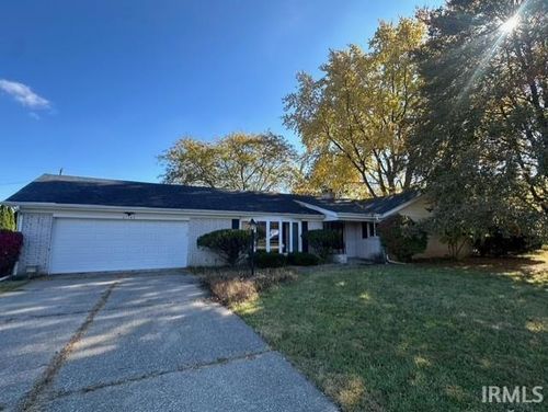 61540 Elderberry Ln, South Bend, IN, 46614-5810 | Card Image