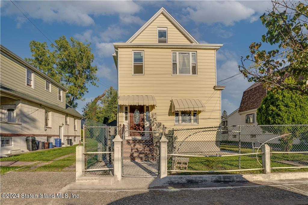 Burgher Ave, Staten Island, NY 10310