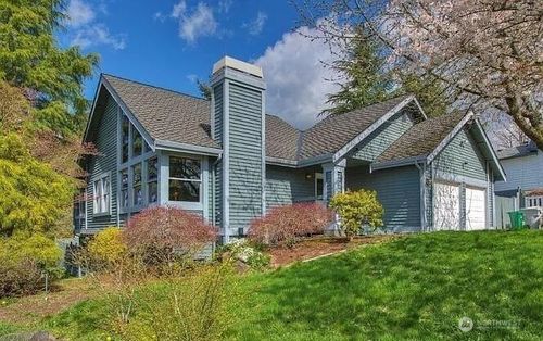 9502 S 200th St, Kent, WA, 98031-1432 | Card Image