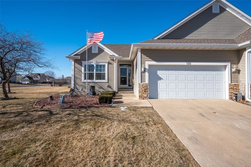 188 Se Sweetgrass Lane, Pleasant Hill, IA, 50327 | Card Image