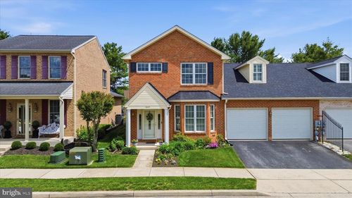 1844 Meridian Dr, HAGERSTOWN, MD, 21742-1232 | Card Image