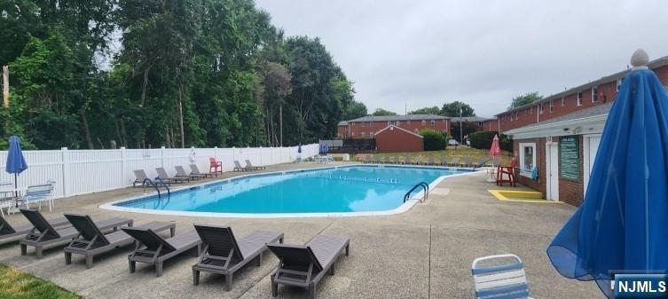 Residential in Wayne