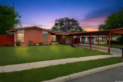 2211 Palomino Dr, San Antonio, TX, 78227-2630 | Card Image