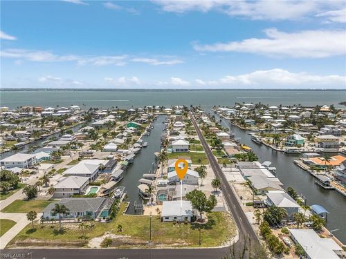 2390 Oleander St, St. James City, FL, 33956-2030 | Card Image