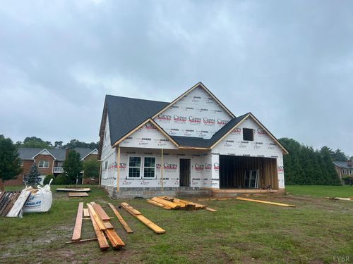 179 Meadowbrook Cir, Danville, VA, 24541-7301 | Card Image