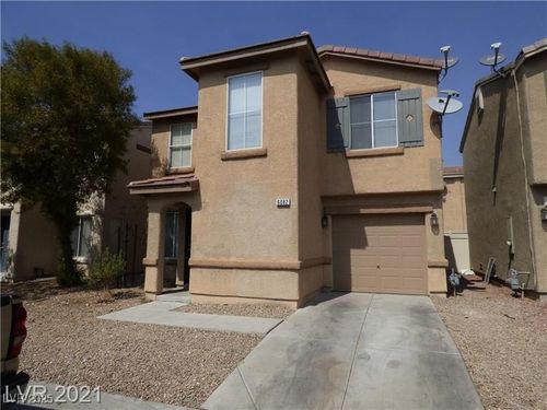 6082 Las Nubes Dr, Las Vegas, NV, 89142-1680 | Card Image