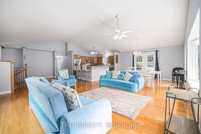 1060 7 Th Line, House other with 5 bedrooms, 3 bathrooms and 10 parking in Carleton Place ON | Image 12