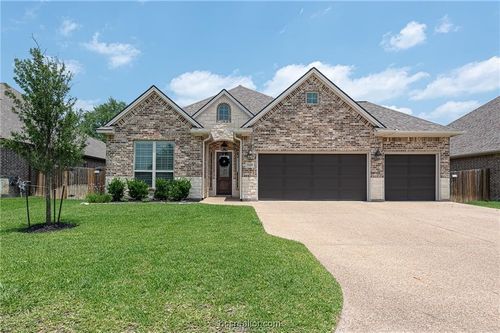 3549 Foxcroft Path, Bryan, TX, 77808-3203 | Card Image