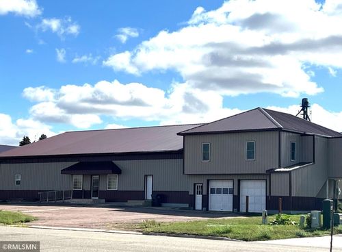 103 E Pearl St, Adrian, MN, 56110-1171 | Card Image