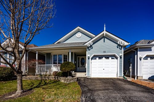 18 Carolina Way, Norfolk, ON, N0E1M0 | Card Image