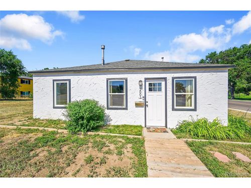 2001 5th Ave, Greeley, CO, 80631-7103 | Card Image