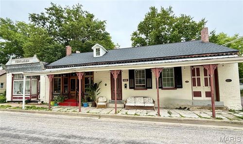 301 W Laurel St, Millstadt, IL, 62260-1417 | Card Image