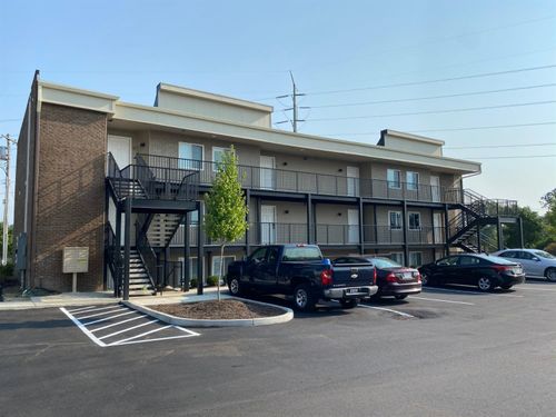 5025 Barrow Ave, Cincinnati, OH, 45209-1070 | Card Image