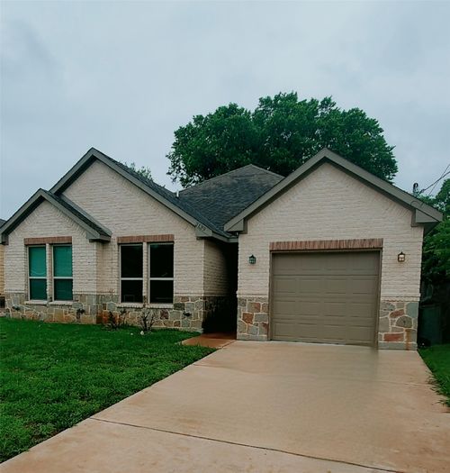 2139 Lea Crest Dr, Dallas, TX, 75216-5704 | Card Image