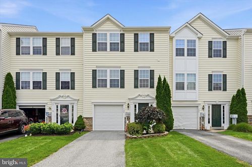 122-122 Larose Drive, COATESVILLE, PA, 19320 | Card Image