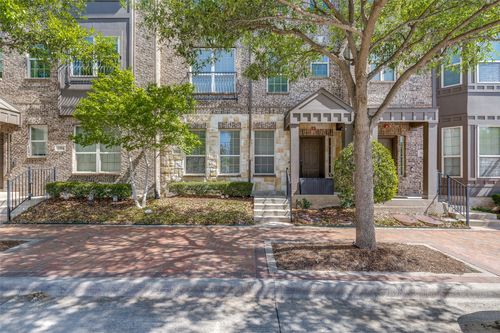 3904 Asbury Ln, Addison, TX, 75001-4428 | Card Image