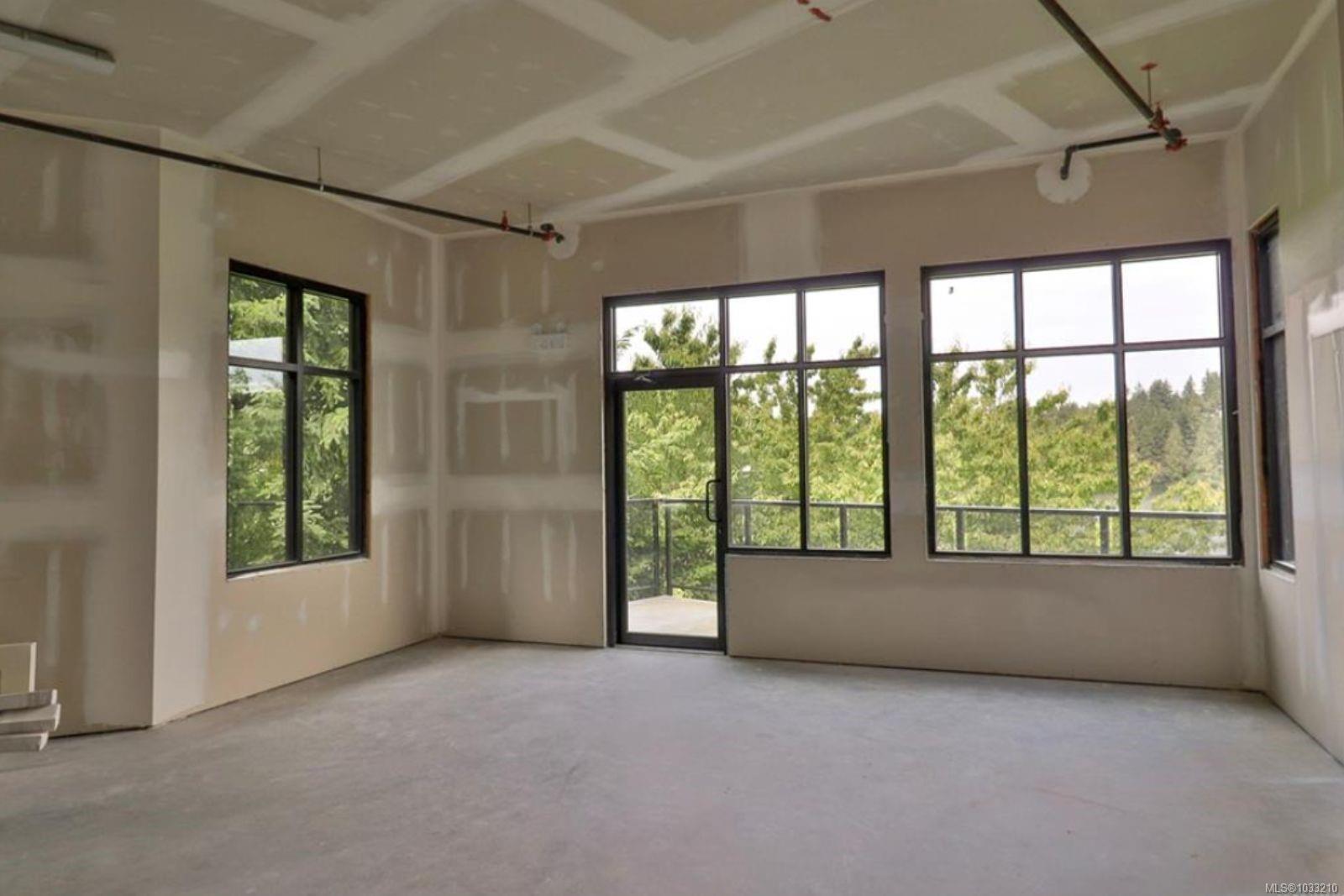 Commercial Sale in Nanaimo 4