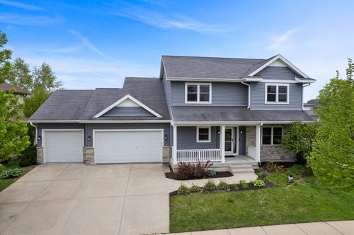 9333 Spirit St, Middleton, WI, 53562-5076 | Card Image
