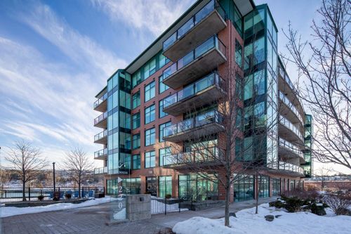 208-220 Waterfront Dr, Bedford, NS, B4A0H3 | Card Image