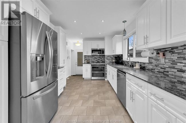 1565 Villa Maria Blvd S, House other with 4 bedrooms, 2 bathrooms and null parking in Windsor ON | Image 7