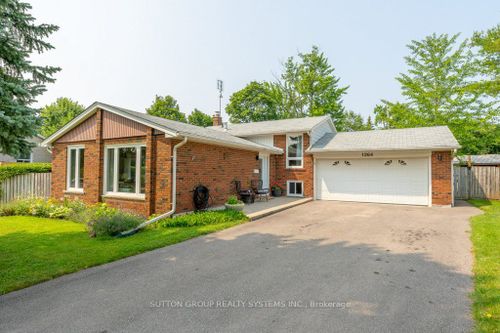 1264 Landfair Cres, Oakville, ON, L6H2N3 | Card Image