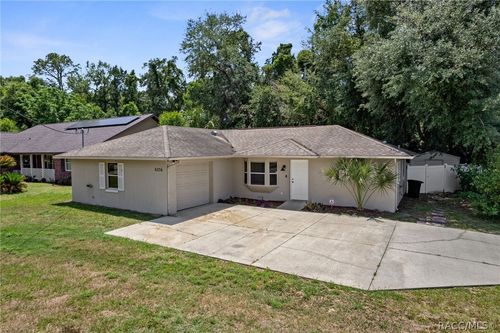 6236 W Pinedale Cir, Crystal River, FL, 34429-8761 | Card Image