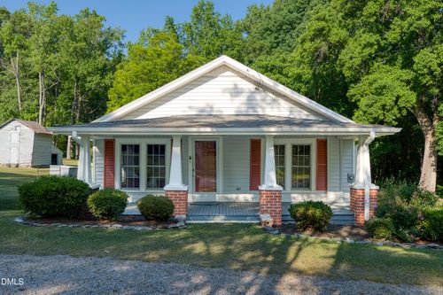 50 Robert Sledge Rd, Spring Hope, NC, 27882-8117 | Card Image