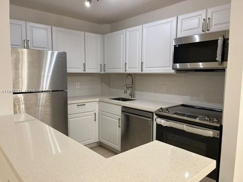 apt-204-10773 Cleary Blvd, Plantation, FL, 33324-6067 | Card Image