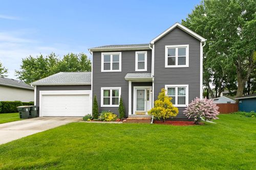 1083 Tara Dr, Sun Prairie, WI, 53590-1183 | Card Image