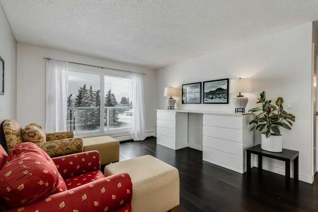 412A - 4455 Greenview Drive Ne, Home with 1 bedrooms, 1 bathrooms and 1 parking in Calgary AB | Image 3