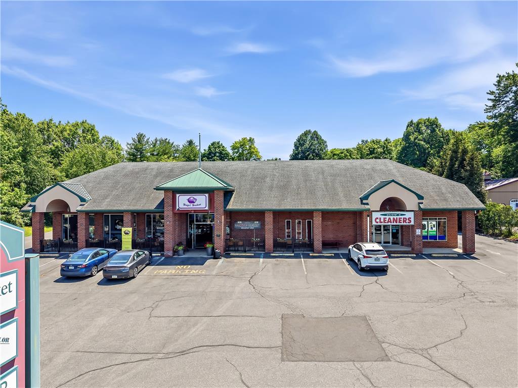1850 Friedensville Rd, Bethlehem, PA 18015