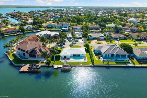 380 Rookery Ct, MARCO ISLAND, FL, 34145-4017 | Card Image