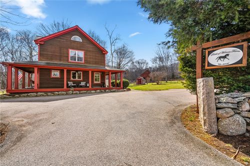 613 Slocum Rd, Saunderstown, RI, 02874-1708 | Card Image