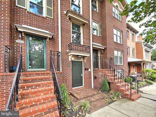 516 N West St, ALEXANDRIA, VA, 22314-2125 | Card Image