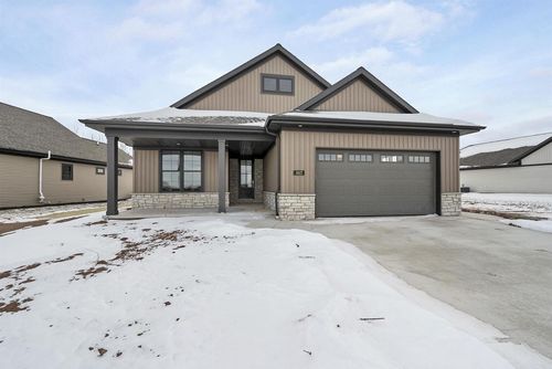 1617 N Honeysuckle Circle, DE PERE, WI, 54115 | Card Image