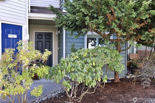 apt-106-1031 61st St Se, Auburn, WA, 98092-8171 | Card Image