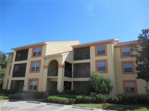 apt-526-7945 Preserve Cir, NAPLES, FL, 34119-6722 | Card Image
