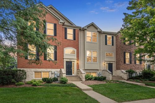 782 Thornbury Ct, Bartlett, IL, 60103-2332 | Card Image