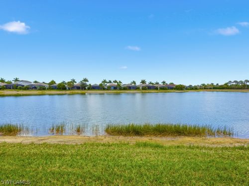 14591 Edgewater Cir, NAPLES, FL, 34114-8969 | Card Image