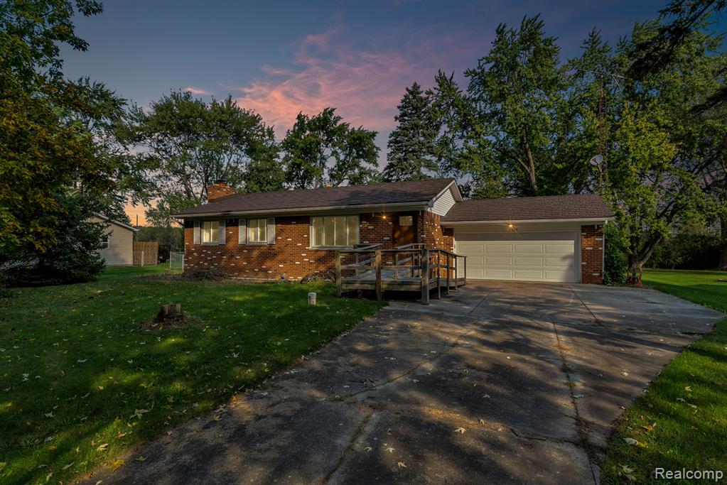 Reid Rd, Swartz Creek, MI 48473 #1