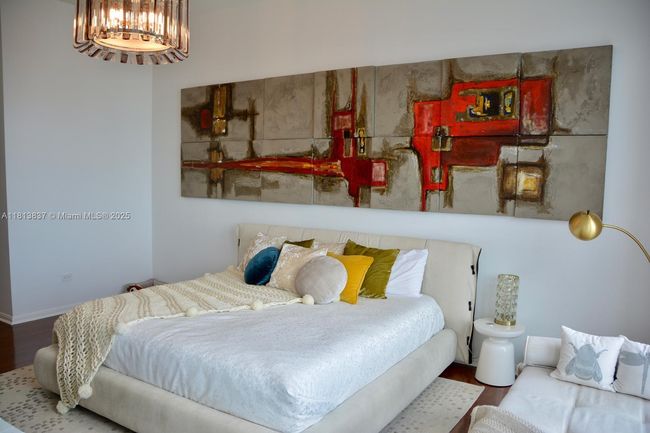 APT-4505 - 848 Brickell Key Dr, Condo with 3 bedrooms, 4 bathrooms and null parking in Miami FL | Image 34