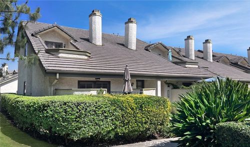 f-978 W Arrow Hwy, Upland, CA, 91786-4558 | Card Image