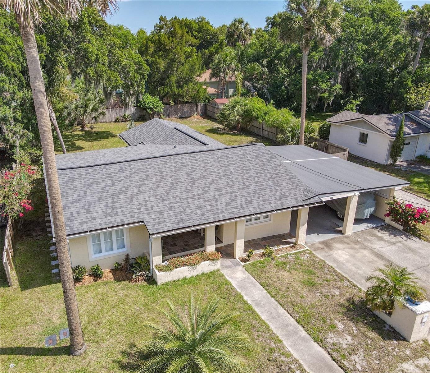 10th St, New Smyrna Beach, FL 32168