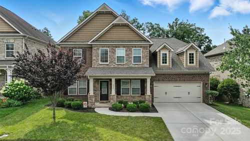 2377 Maple Grove Ln Nw, Concord, NC, 28027-4218 | Card Image