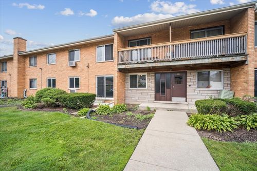 c-681 Elmhurst Rd, Des Plaines, IL, 60016-2541 | Card Image