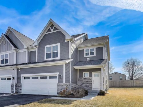 327 Lasalle Ln, Buffalo Grove, IL, 60089-1039 | Card Image