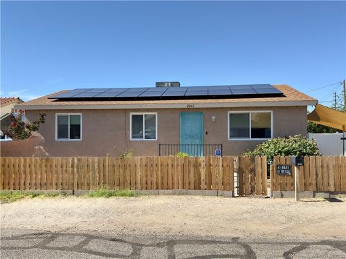 2041 Chicago Ave, Kingman, AZ, 86401-4112 | Card Image