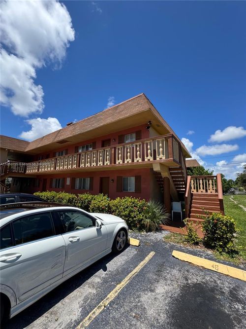 apt-4b-933 W Jasmine Dr, Lake Park, FL, 33403-2131 | Card Image